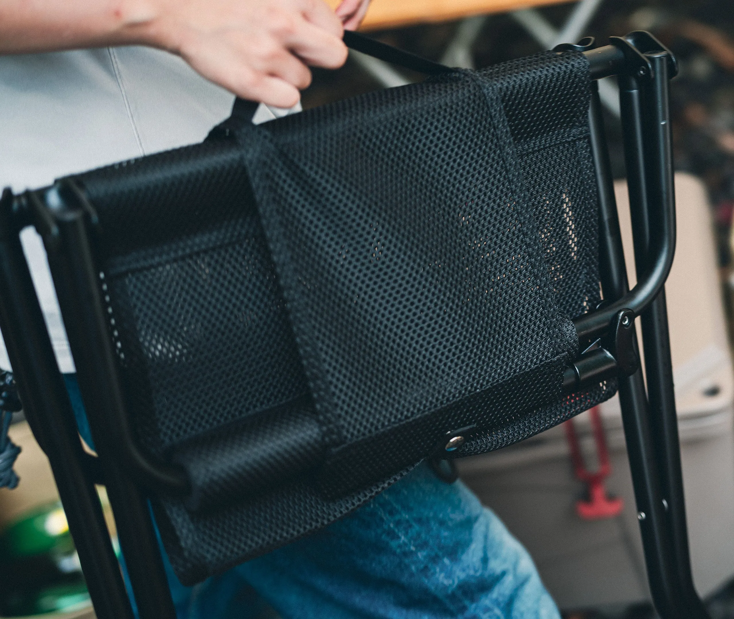 Folding Mesh FD Chair - Black