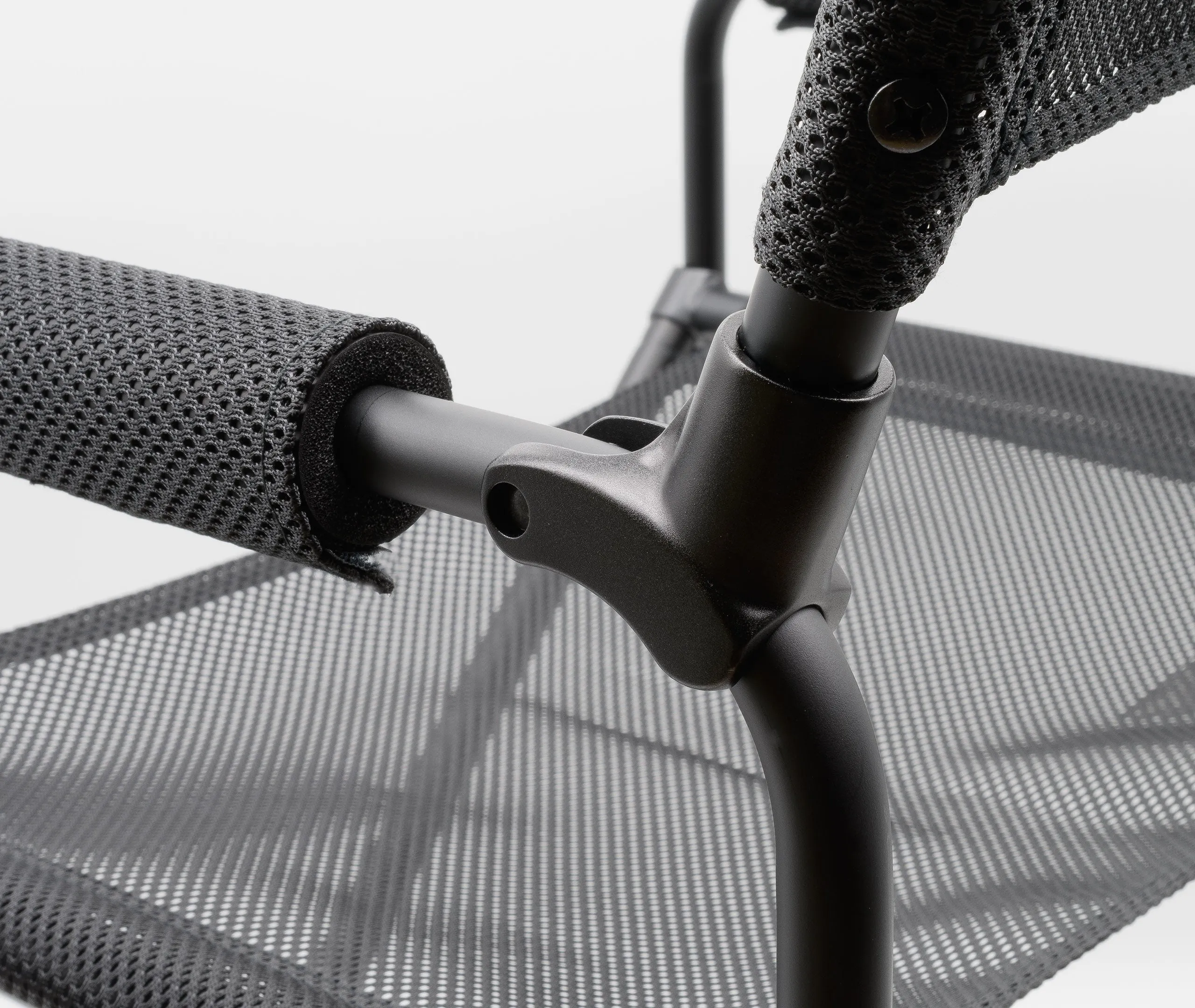 Folding Mesh FD Chair - Black